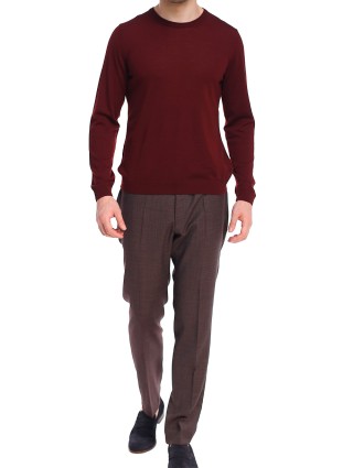 Красный свитер BOSS: фото 1 - Invogue